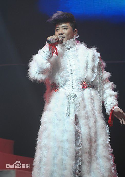 黑龙2018演唱会生活照