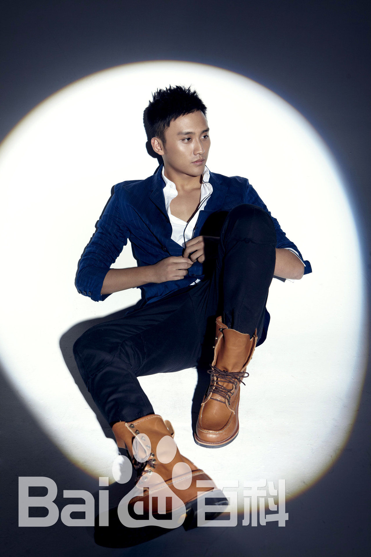 高清罗彬性感图片