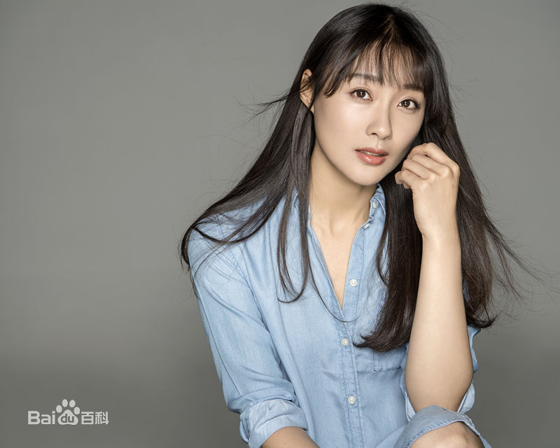 储小蕾形象照素颜照相册