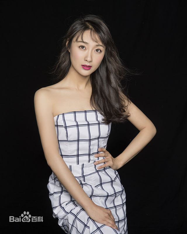 储小蕾形象照素颜照相册