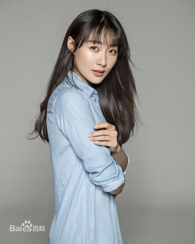 储小蕾形象照素颜照相册