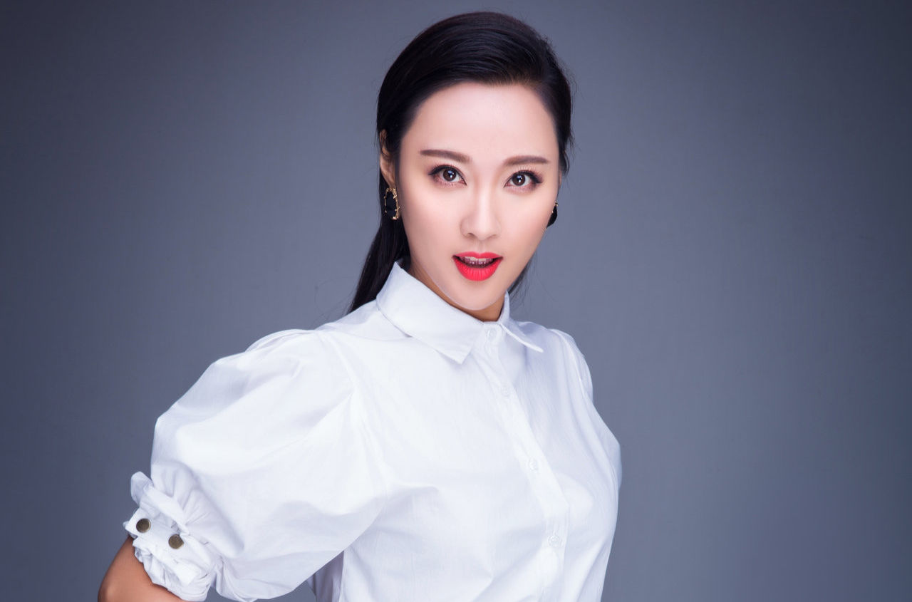 最优质储小蕾生活照