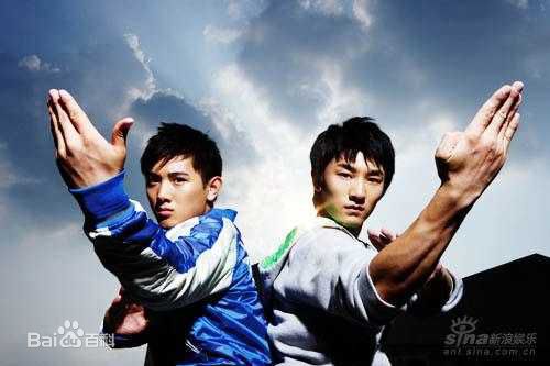 刘峰超参加活动的照片图片图集