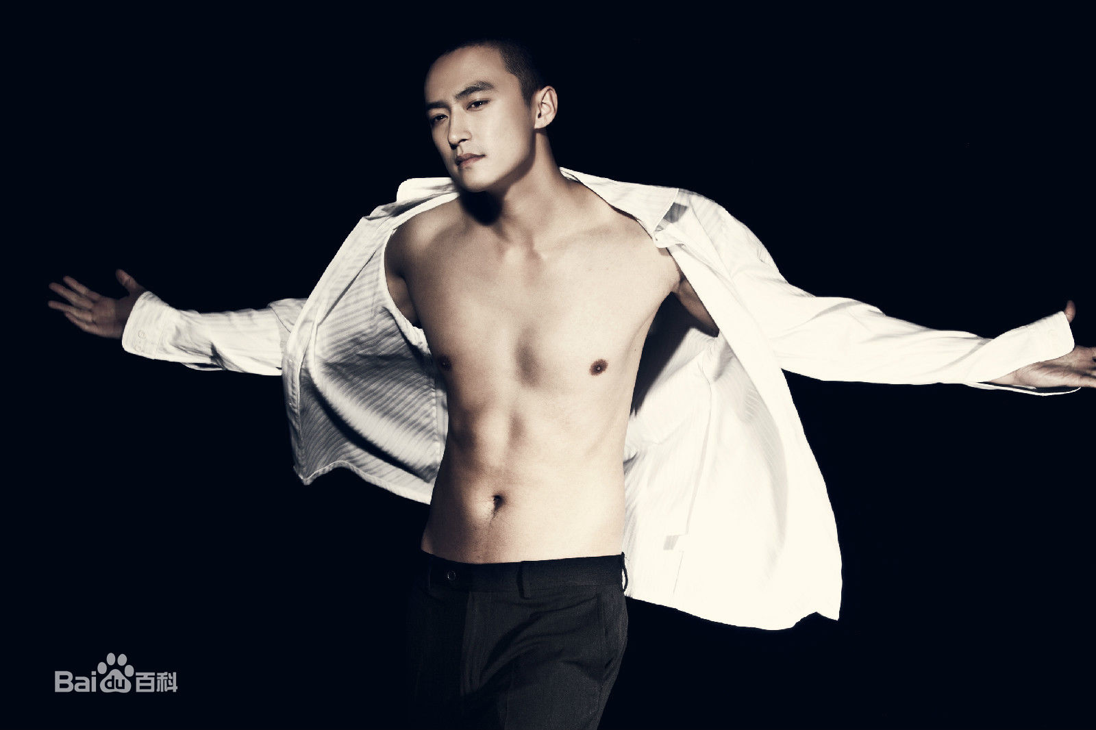 最新万沛鑫(Pacy)壁纸