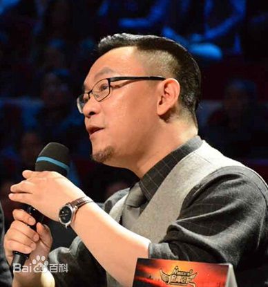 雷明教授生活照