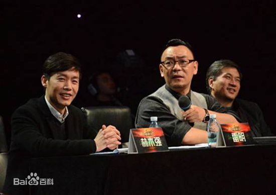 雷明教授生活照