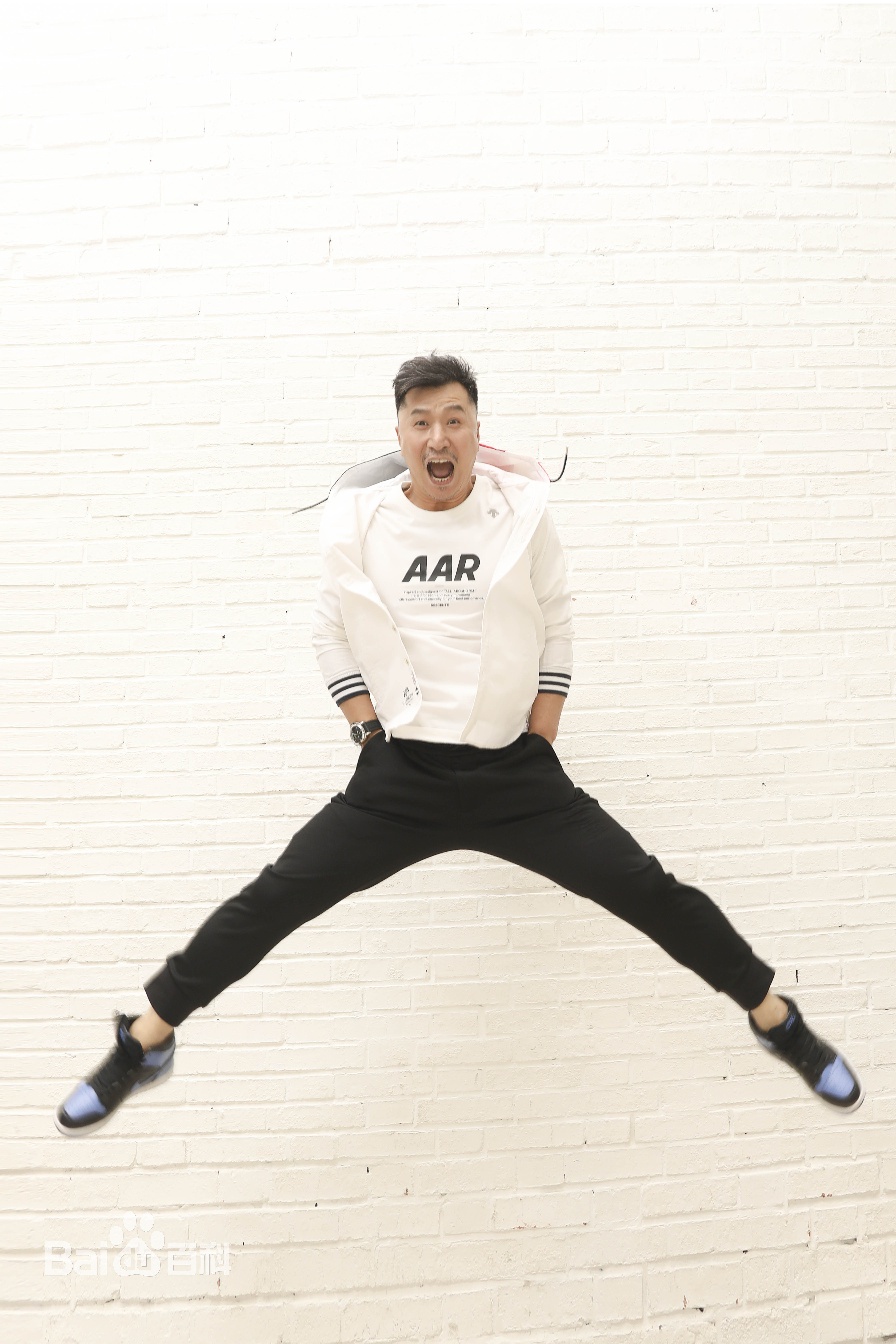 张笑君时尚性感图片图集