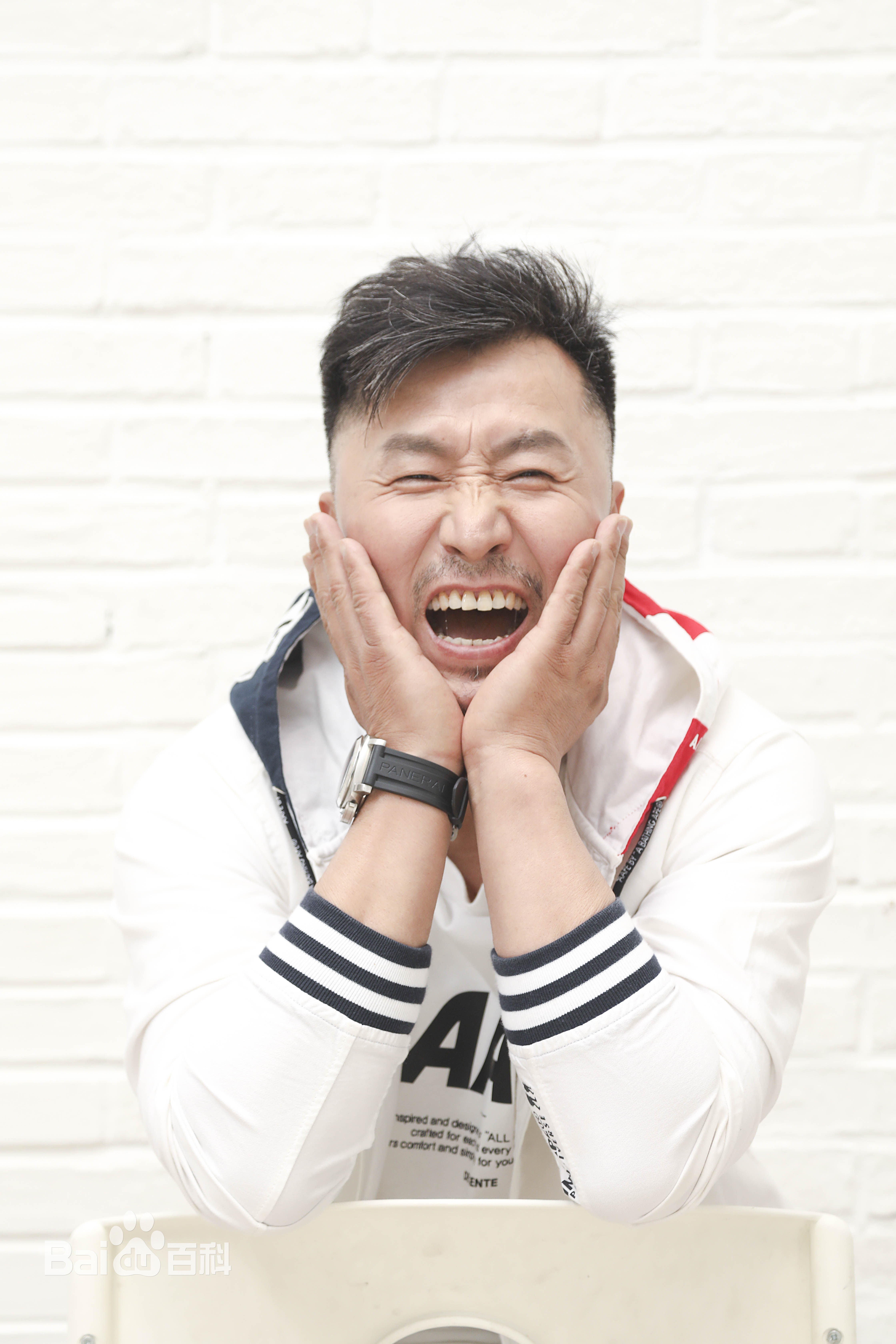 张笑君时尚性感图片图集