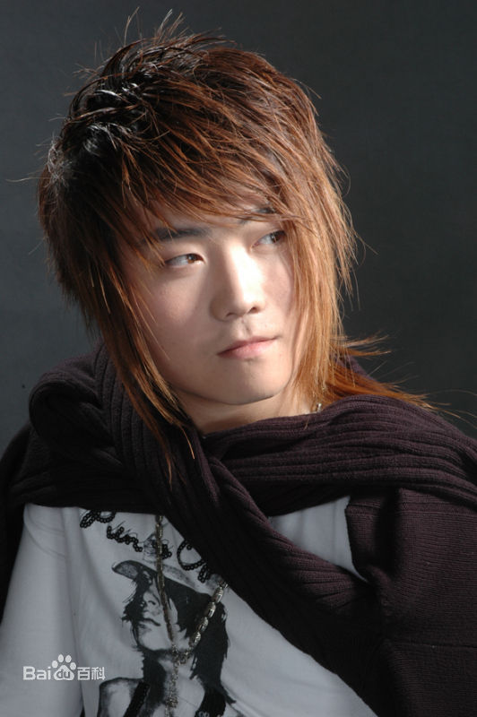 李霖生活照性感图片壁纸