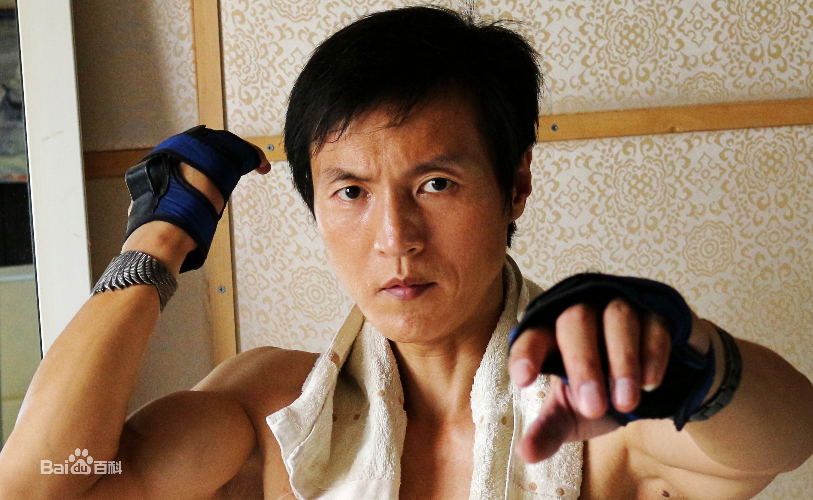 王往(Solo)照片肖像图册