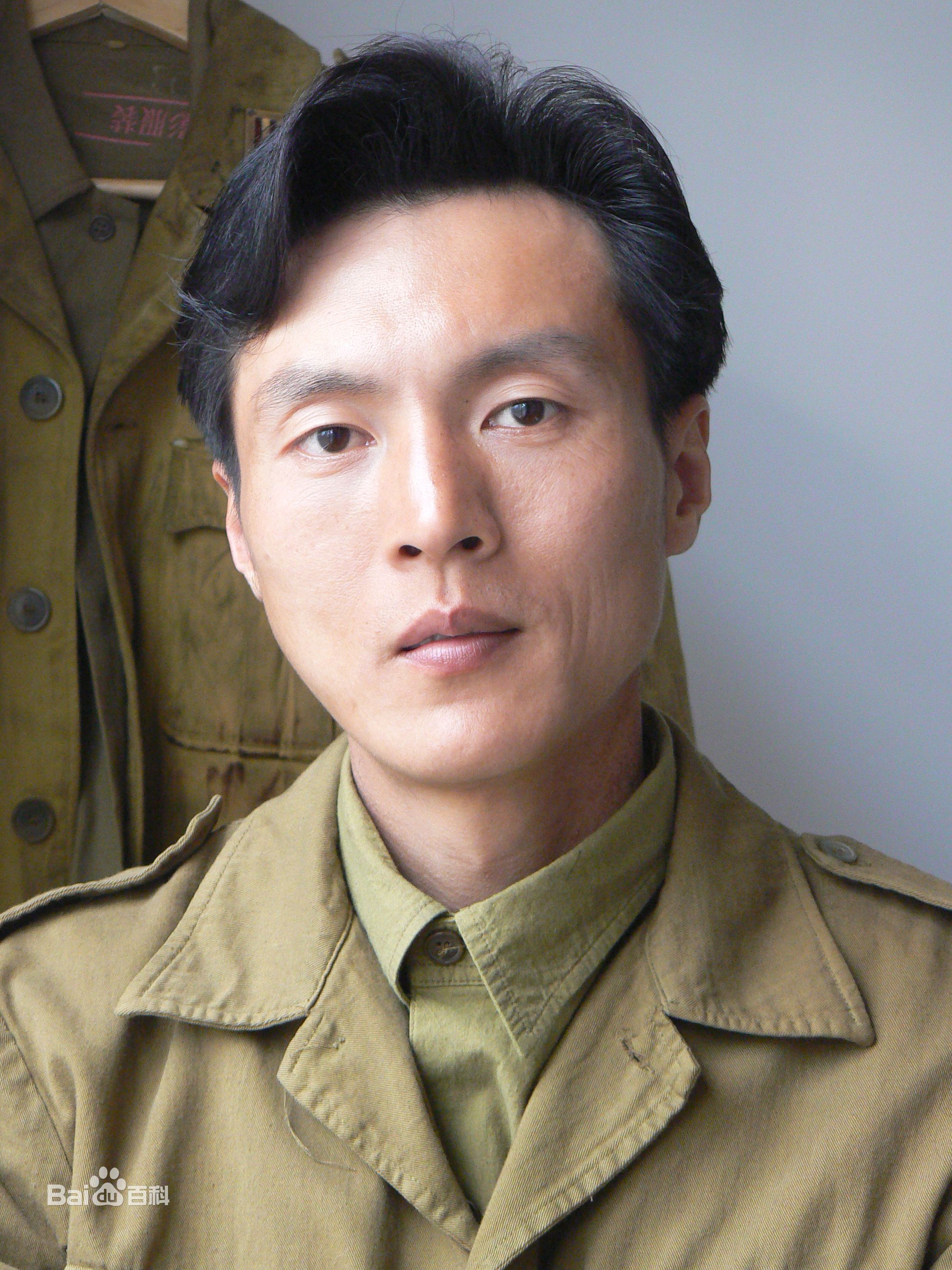 王往(Solo)照片肖像图册