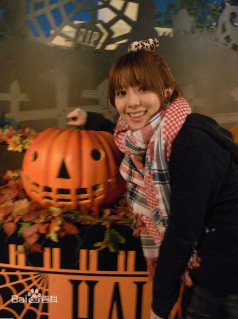 丁文琪(KIKI)生活照前后照片