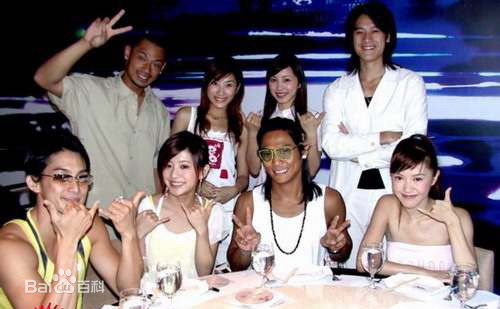 丁文琪(KIKI)演艺照图册