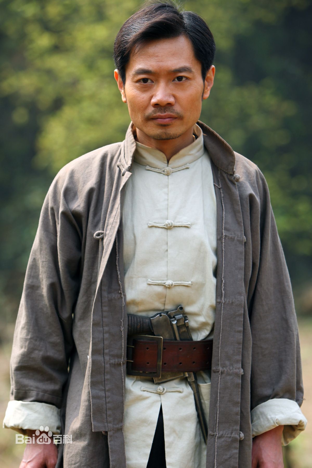 何强我的图册图册