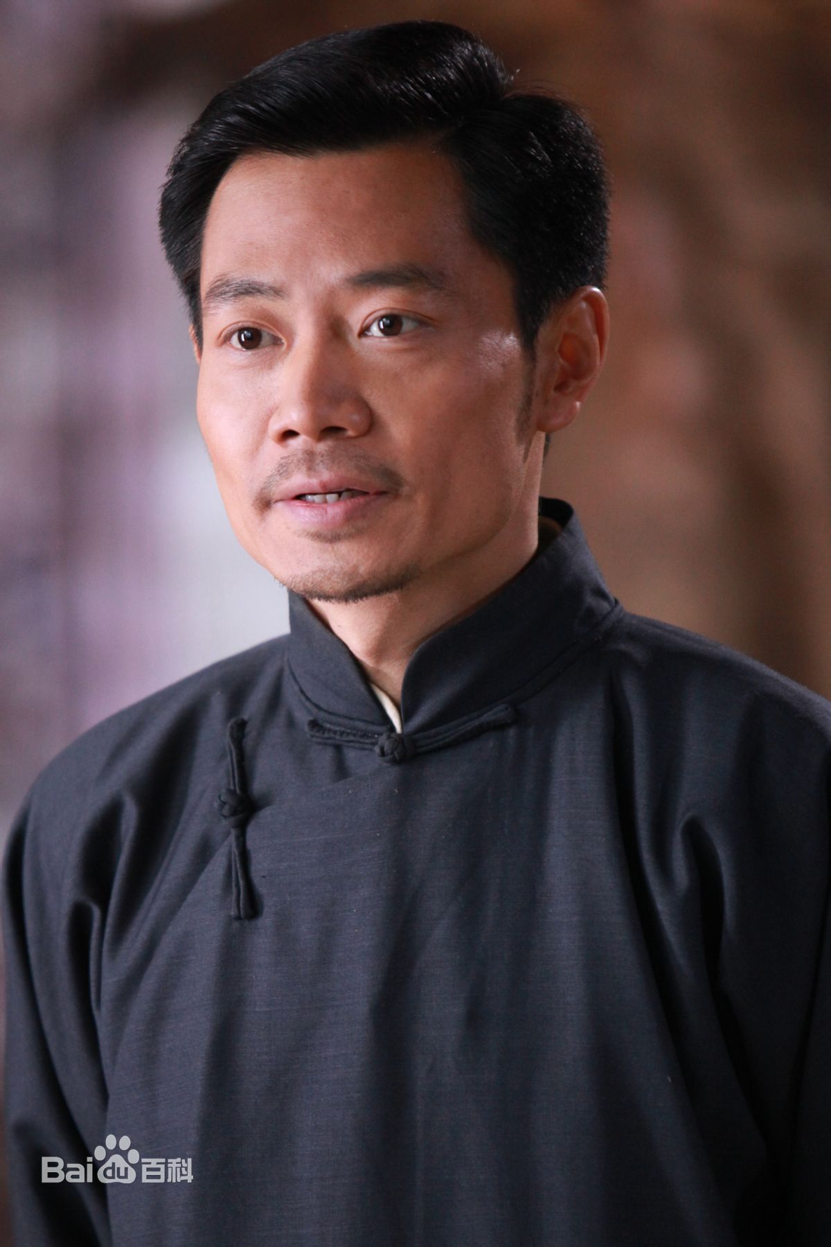 何强我的图册图册