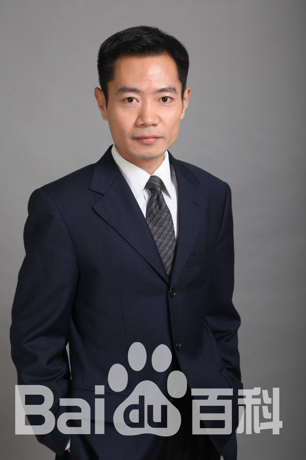 何强我的图册图册