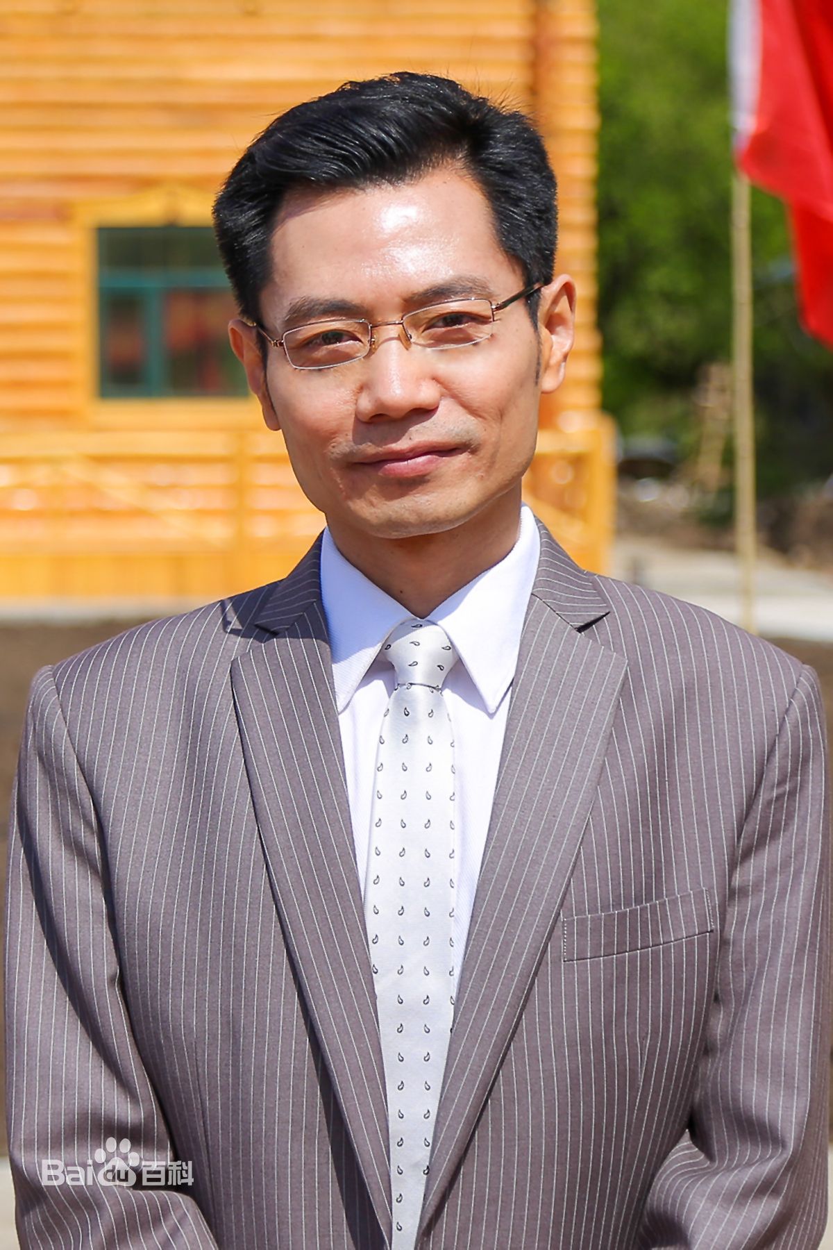 何强我的图册图册