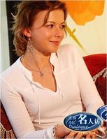 精选爱华(Charlotte MacInnis)