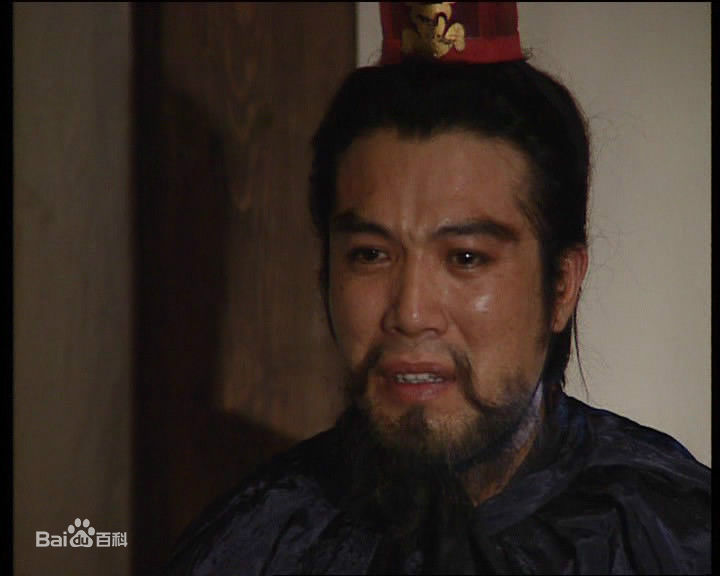 邓晓光饰演的袁谭素颜照相册