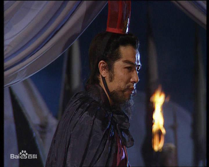 邓晓光饰演的袁谭素颜照相册