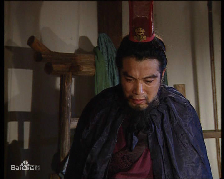 邓晓光饰演的袁谭素颜照相册