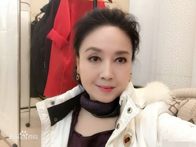 最优质魏慧丽生活照