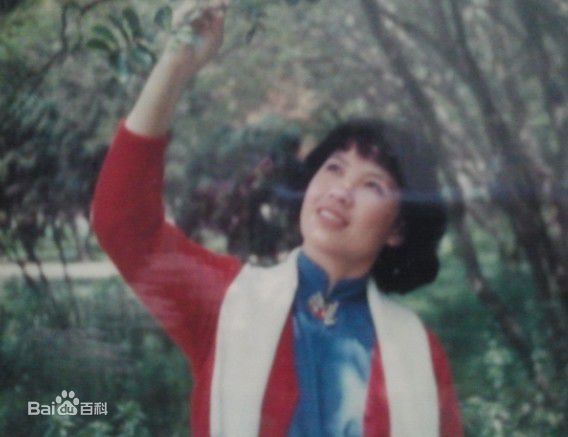 梁月军早期照片图片图册