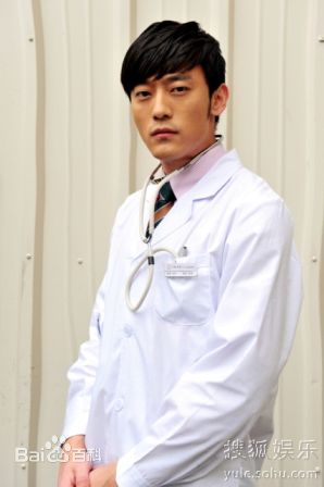 最新刘俊孝(Dean)在2012年《向着炮火前进》饰演川上弘一中的壁纸