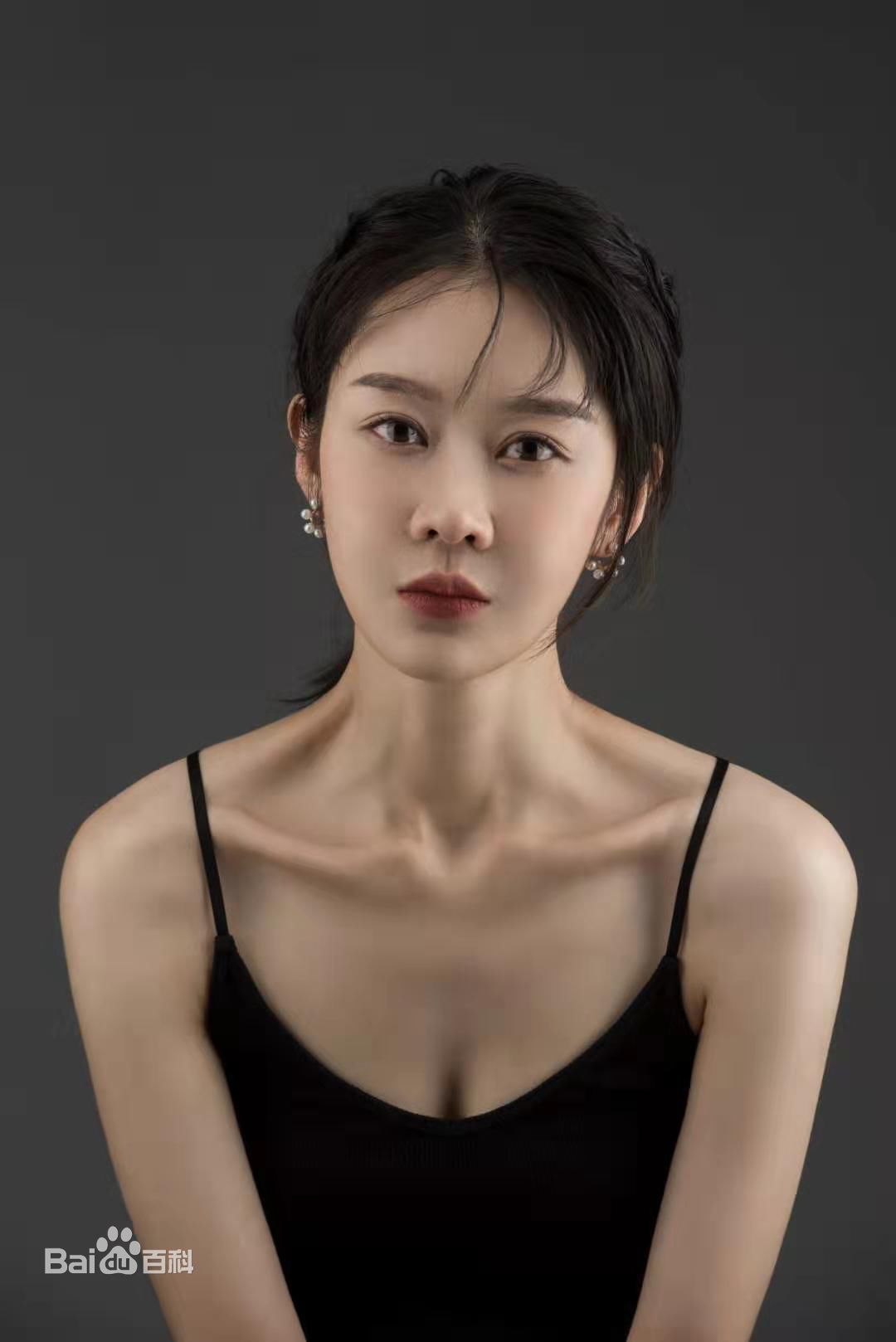 田璐菡(Tina)最新壁纸