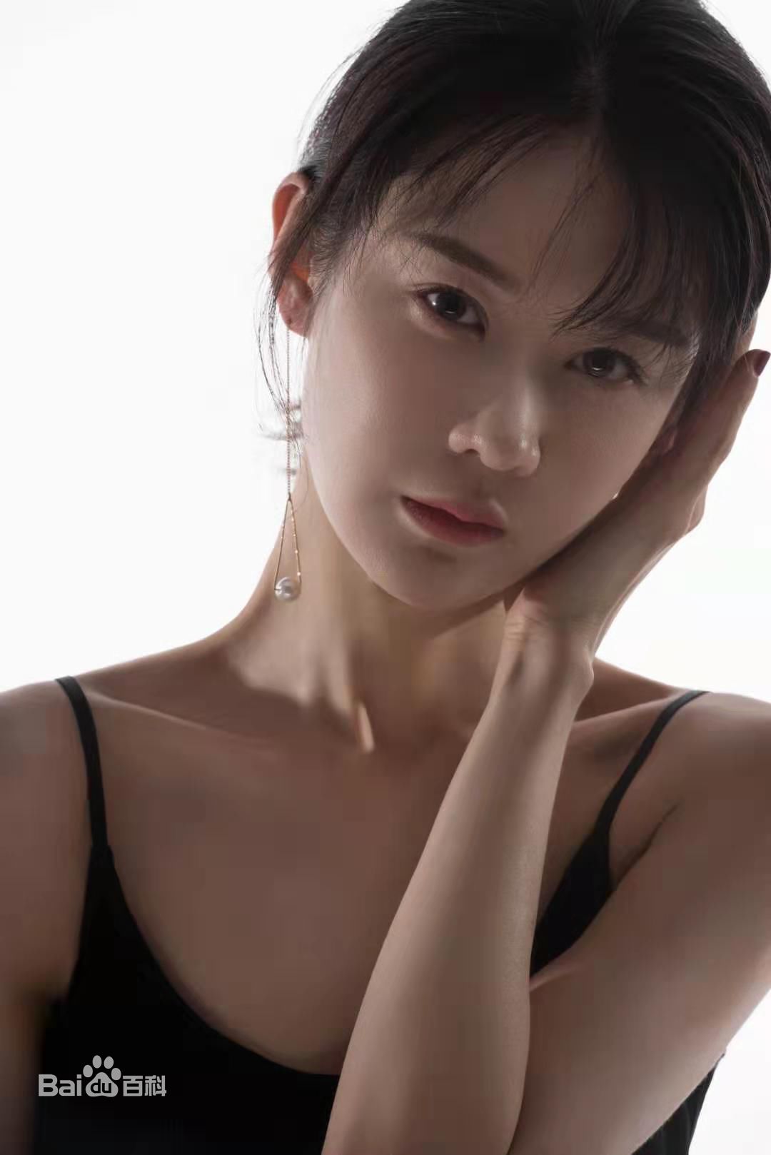 田璐菡(Tina)最新壁纸