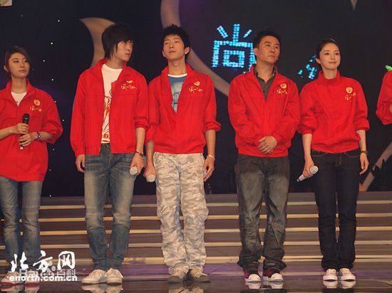 赵毅宣传图片等生活照相册