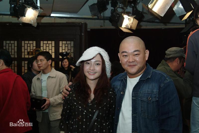 王鹤鸣生活照图片图册