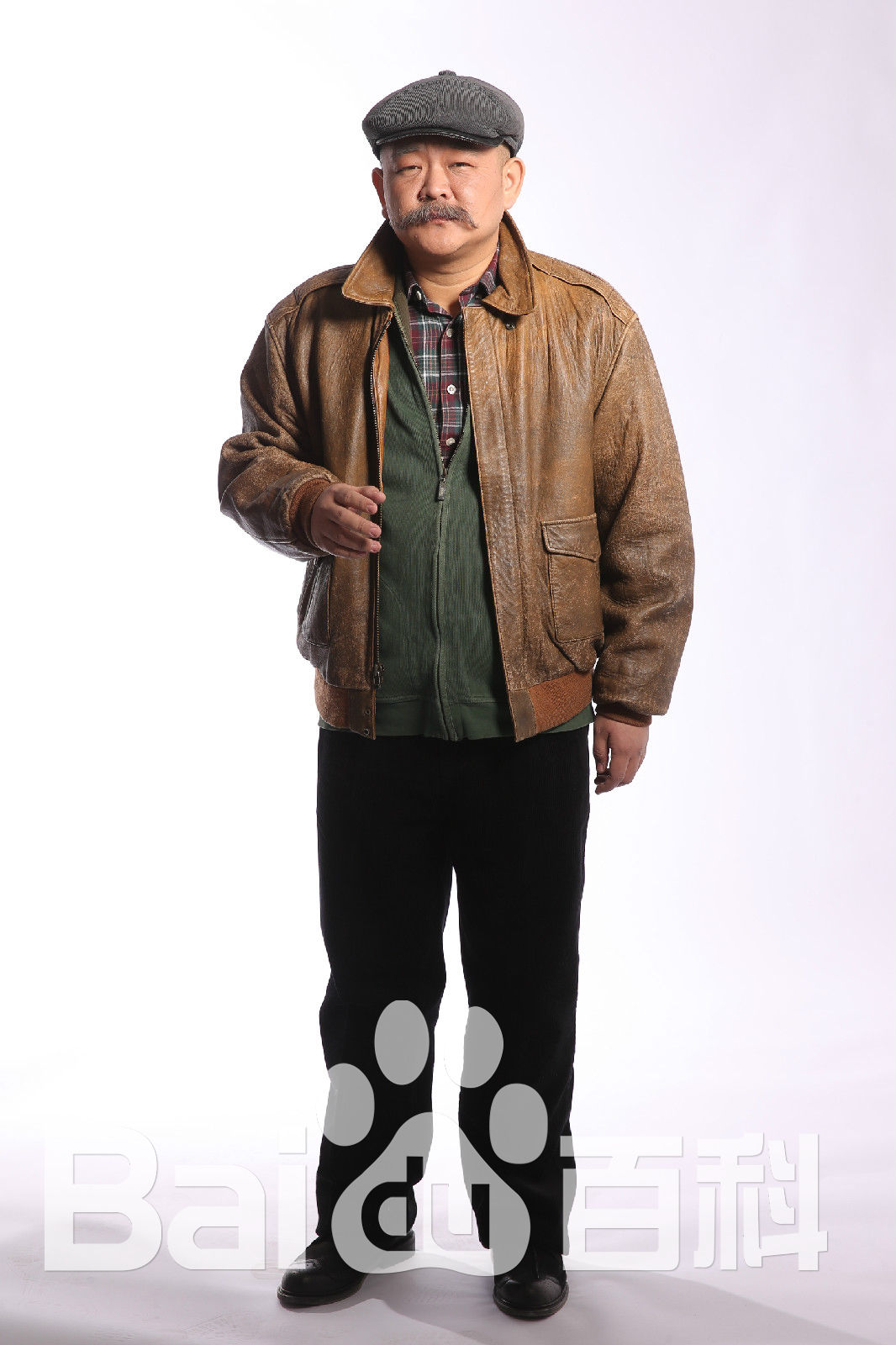 高清王鹤鸣在《如梦之梦》图片中的图集