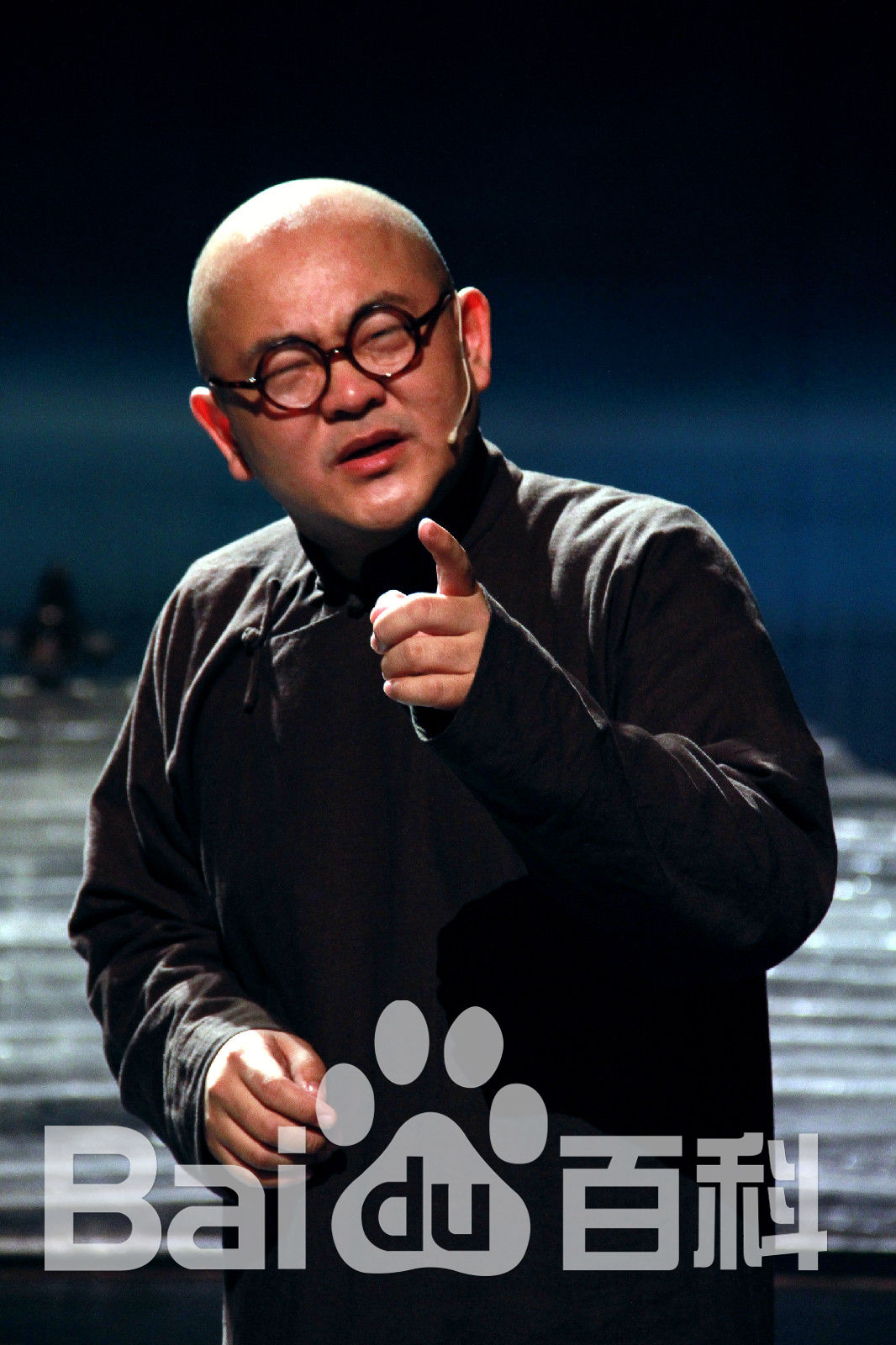 高清王鹤鸣在《如梦之梦》图片中的图集