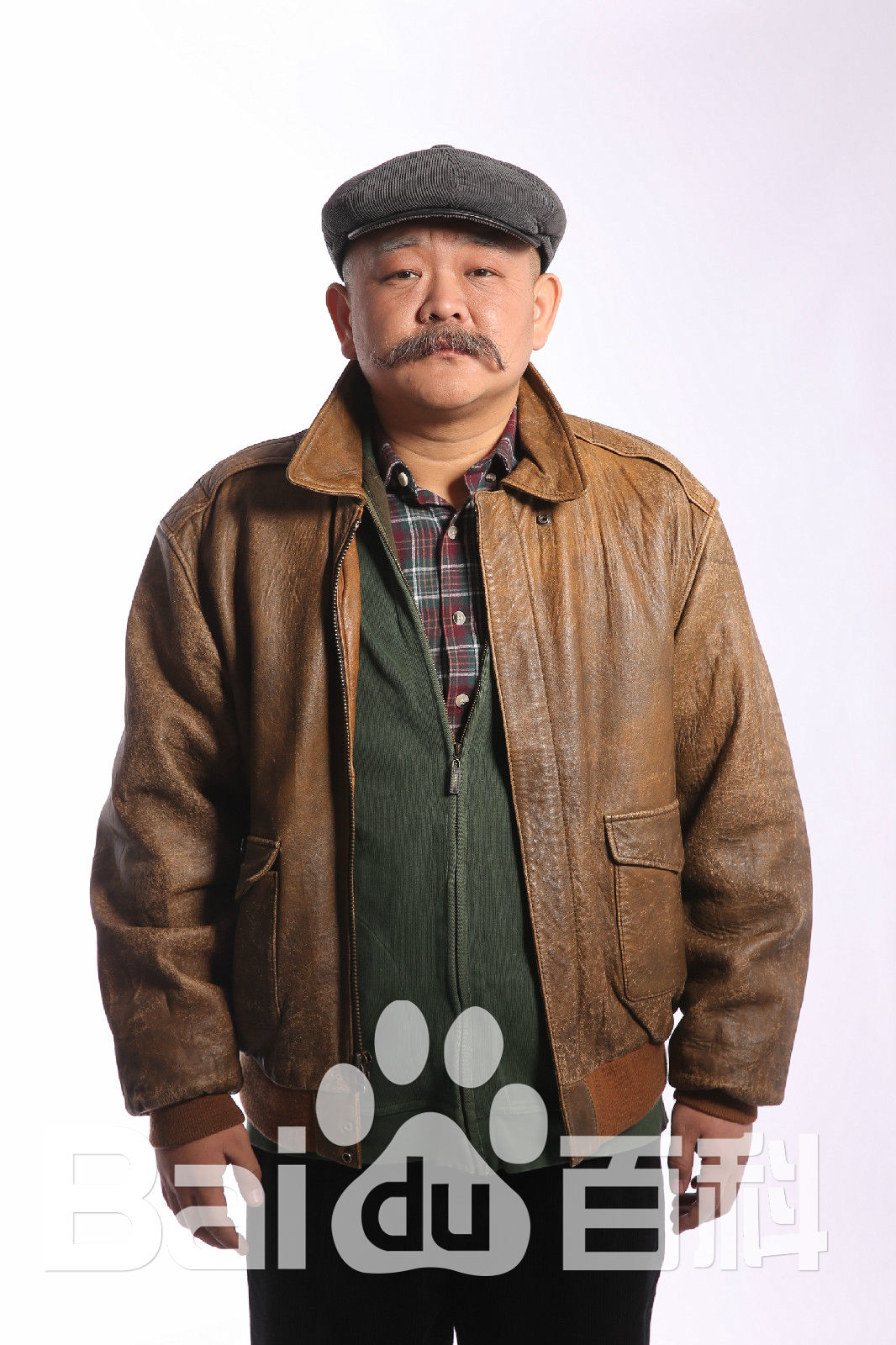 高清王鹤鸣在《如梦之梦》图片中的图集