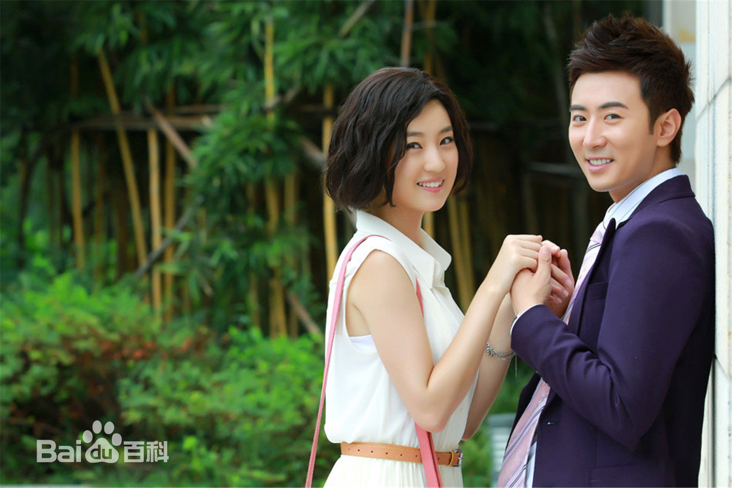 张颖(Zhang Ying)《花非花雾非雾》高清剧照