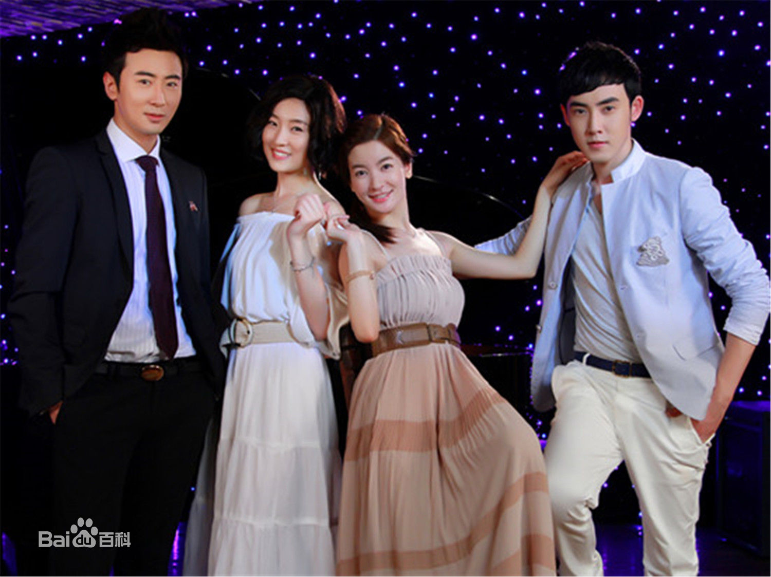 张颖(Zhang Ying)《花非花雾非雾》高清剧照