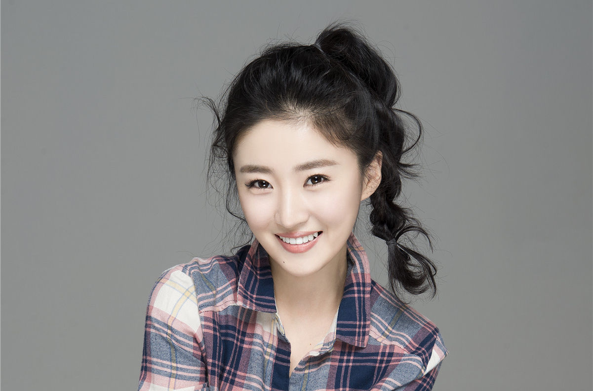 最新张颖(Zhang Ying)性感图片