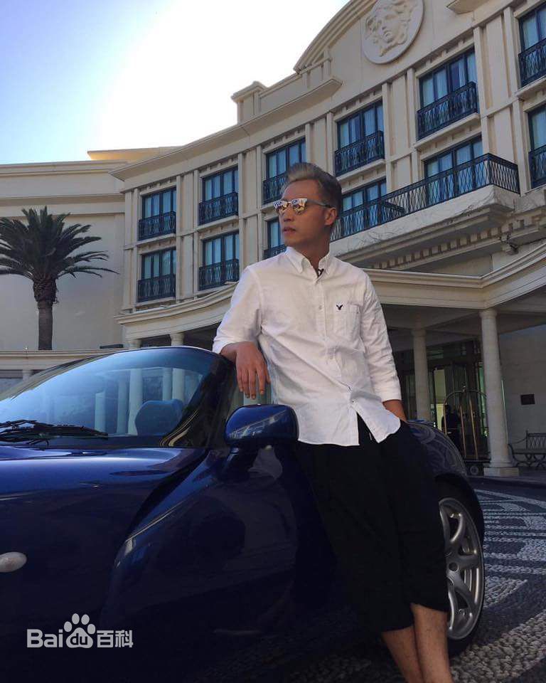 张建声(Justin) 生活照素颜照相册