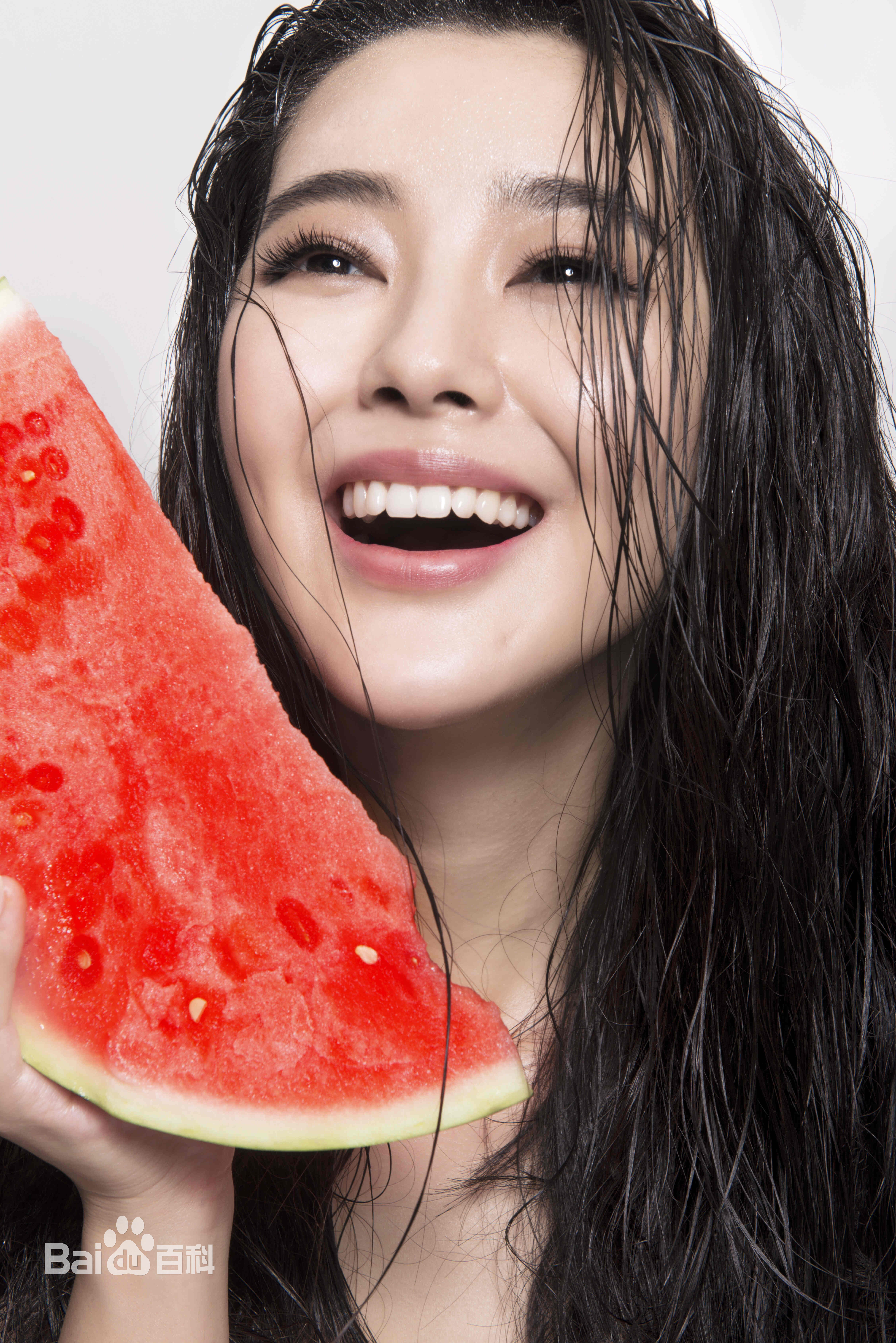 甄琪照片生活照