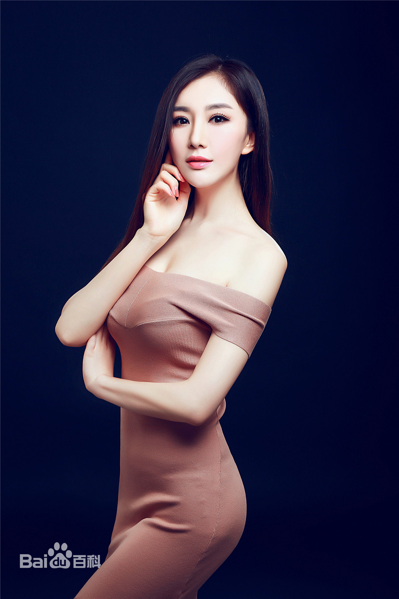 孙丹丹最新清纯壁纸