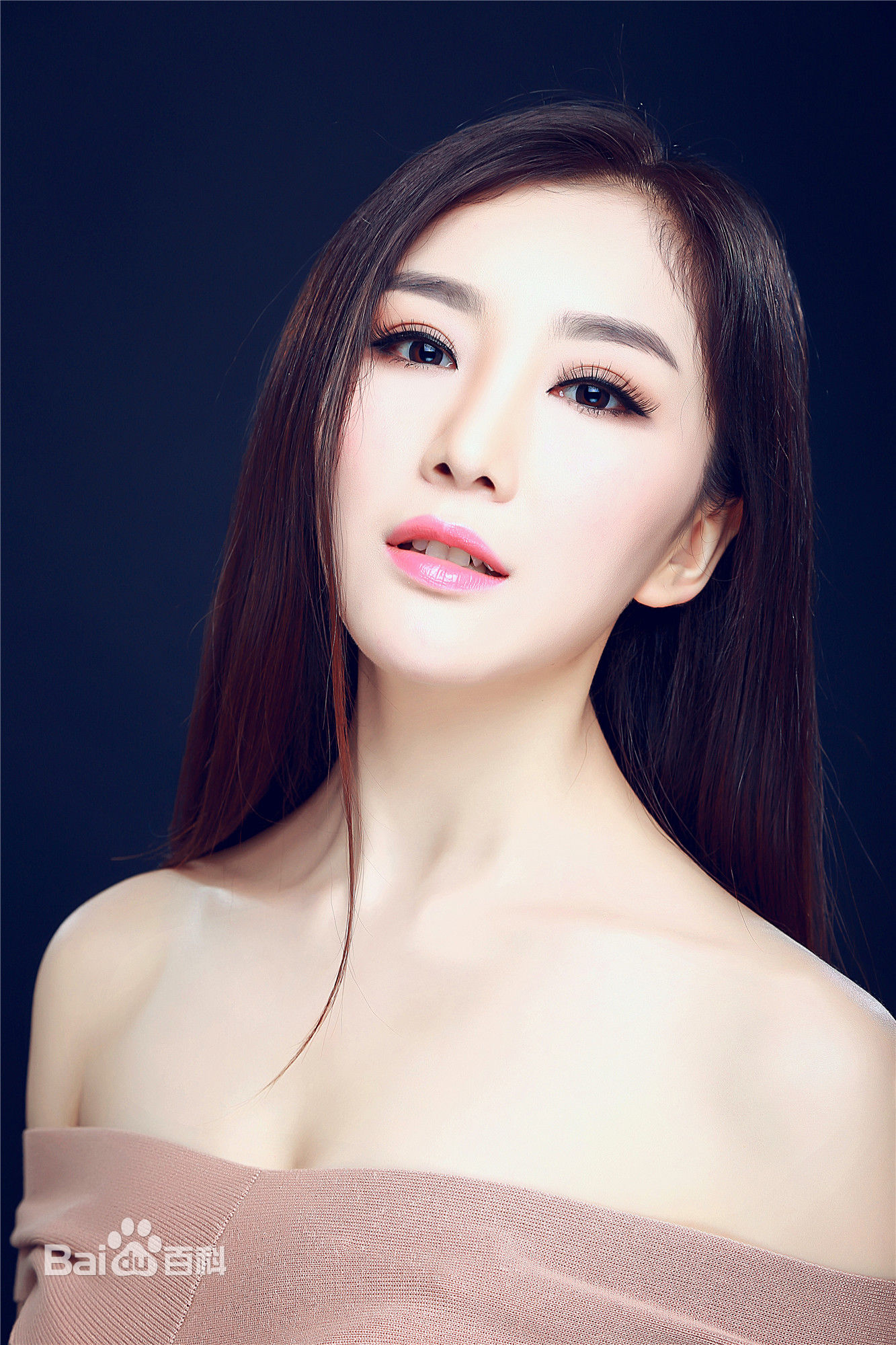 孙丹丹最新清纯壁纸