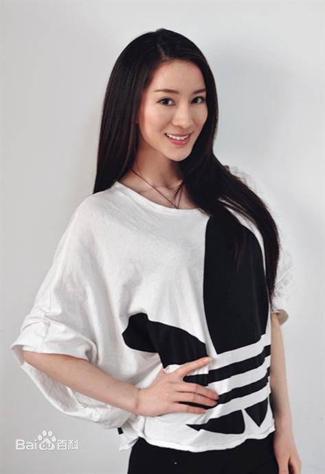 杨采盈(michelle)最新百变图集