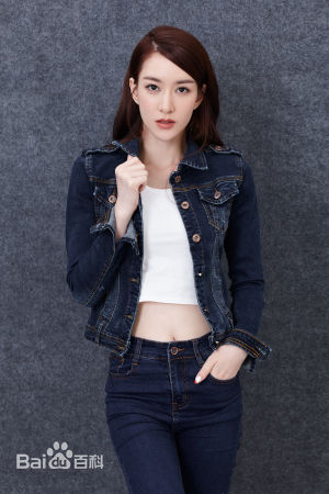 杨采盈(michelle)最新百变图集