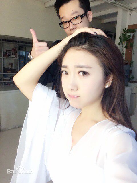 游乐儿(YOYO)拍摄花絮照素颜照相册