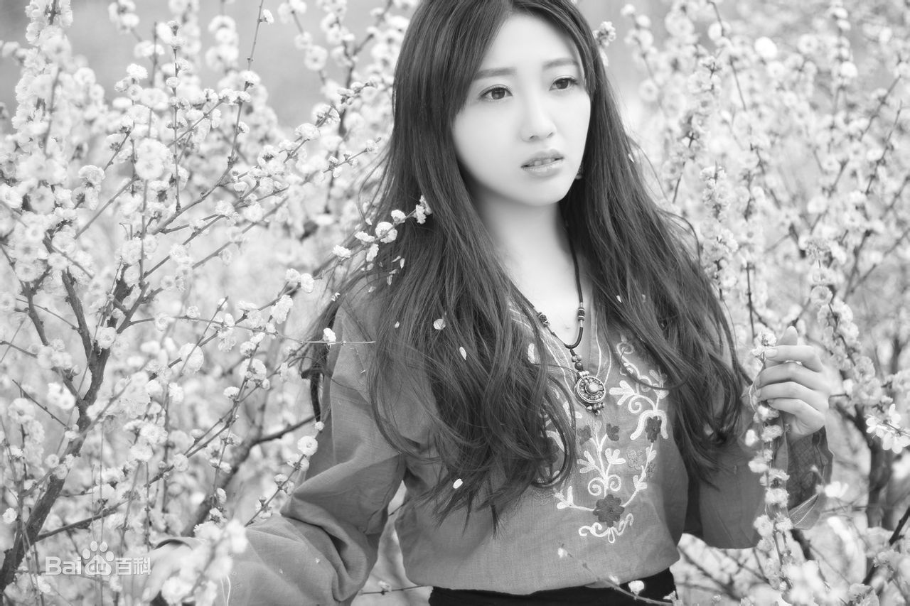 游乐儿(YOYO)最优质黑白相册