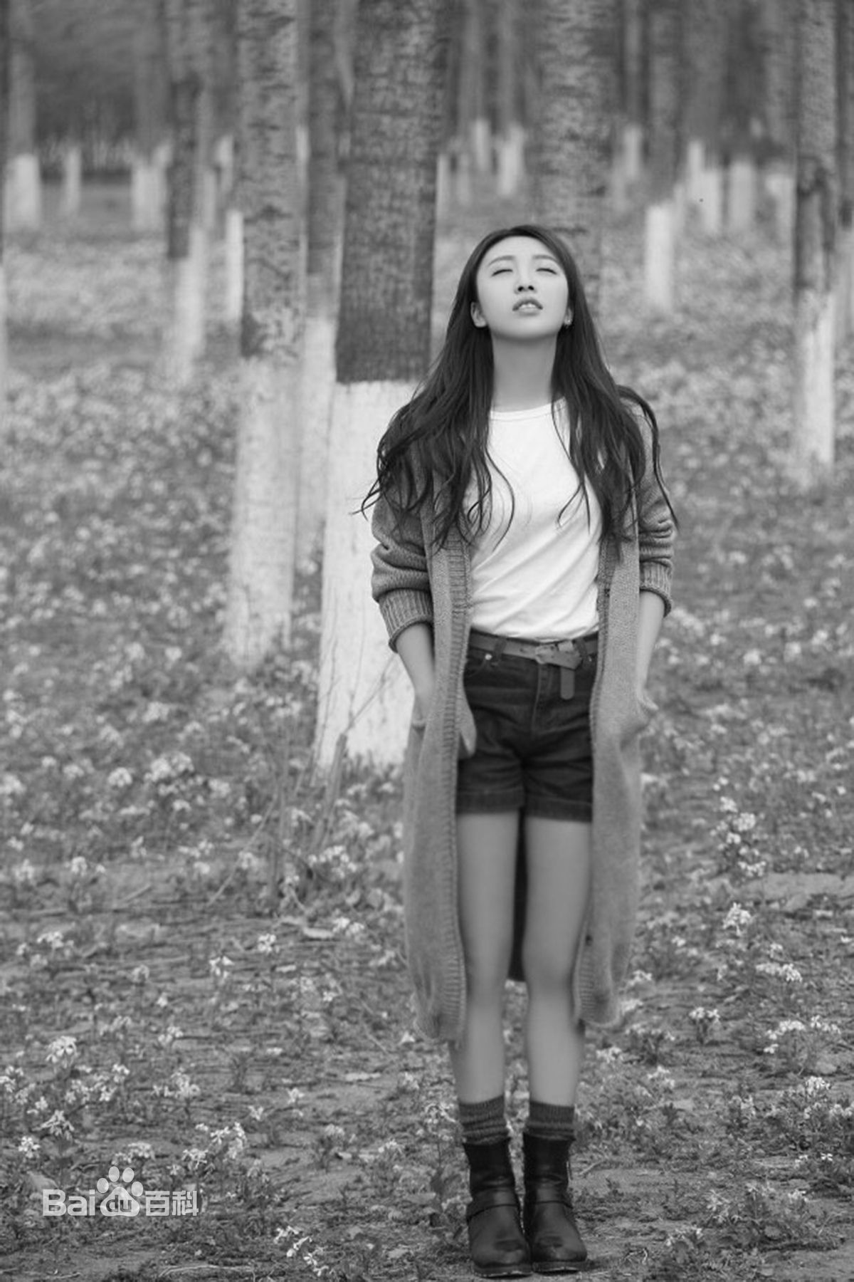 游乐儿(YOYO)最优质黑白相册