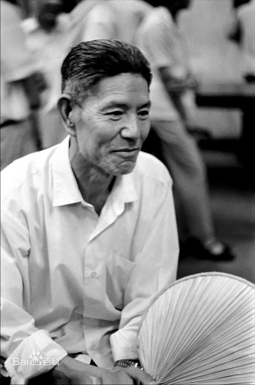 最优质胡问遂生活照