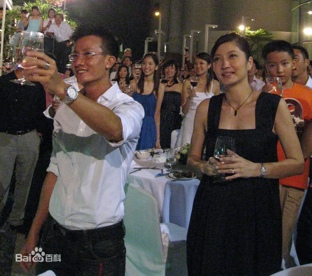 高清黄碧仁图片