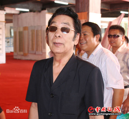 克里木 舞台演出照片图片图集